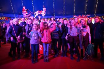 Messdiener besuchten Weihnachtscircus