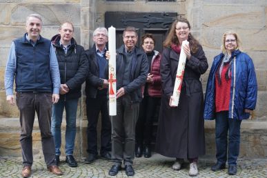 Ökumenische Osterkerzen leuchten wieder im Stadtbezirk