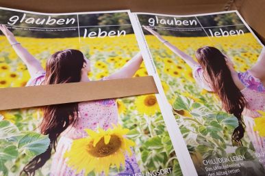 Magazin "glauben+leben" druckfrisch eingetroffen