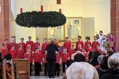 Knabenchor gestaltete Messfeier in St. Remigius