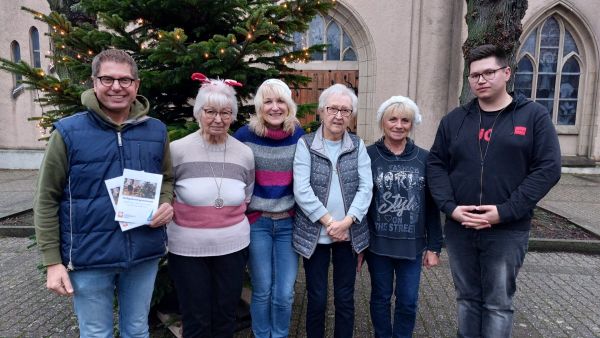 Die Mitarbeitenden der Caritaskonferenz freuen sich auf die Begegnung am Heiligen Abend.